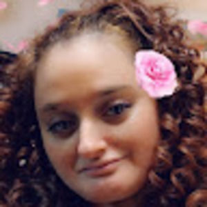 Meet your Posher, Stefanie